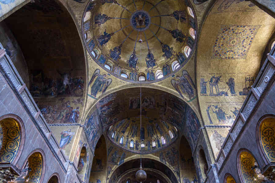Italia - Venecia 028 - basílica de San Marcos.jpg